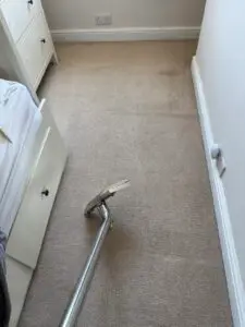Bedroom carpet Clean (Medium)