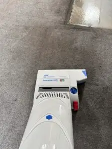 Dry Hoover before clean Kithen (Medium)